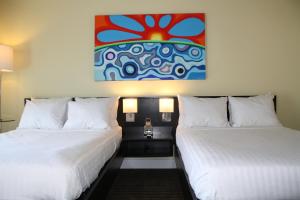 Special Offer - Deluxe Double Room with Two Double Beds room in Hotel Current
