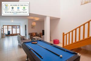 Villa Vista Reina - Luxury 6 Bedroom - Heated Pool- Views - Pool Table - Vista Lobos - Playa Blanca