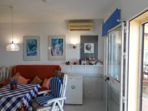 Holiday Home Gemütliches Ferienhäuschen mit privatem Pool by Interhome