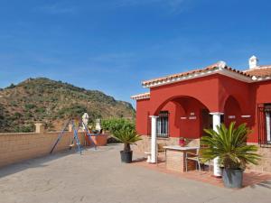Holiday Home Finca auf einem eingezäunten Grundstück by Interhome