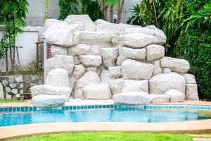 Luxury 5BR Spanish Villa East Pattaya (EP1)