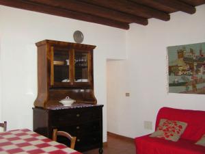Apartment La Badia in Franciacorta 10 min- vom Iseosee entfernt by Interhome