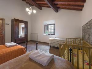 Apartment Wohnung Marco mit Terrasse by Interhome