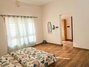 Capital Mansion 3Bdrm EstateView Private Villa - AryaGroup