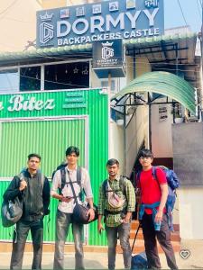 Dormyy backpackers castle