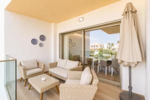 Spacious 2-Suite Flat with Balconies in Portimão