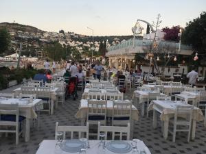 Bodrum Gündoğan Bahçeli Plaj Kullanımlı iyi eşyalı Begonvilli Yeni Ev