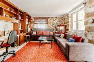 Acropolis Stone-built charming lodging 70 sq m
