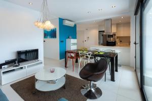 Apartment in Mil Palmeras