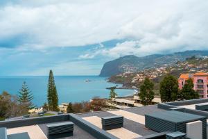 GuestReady - A lovely home with a sea view