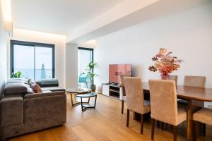 GuestReady - A lovely home with a sea view