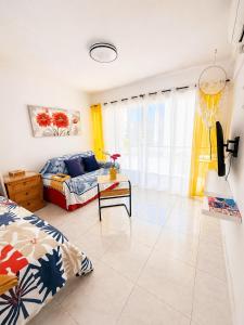 Estudio con mejor posición en Playa Las Vistas