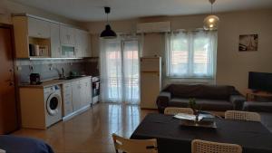 dimis apartment