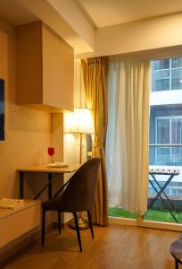 Luxora Stays, Airport View, Entire Apartments