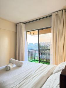 Modern 3 BRM apt near yaya centre