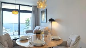 SUNSET SAILORS cozy apartment