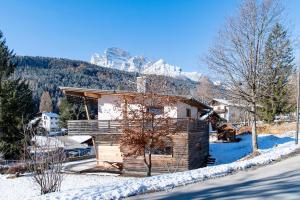 Casa di prestigio con Vista sulle Dolomiti