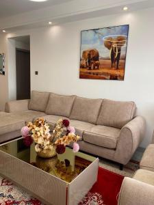 Affordabile modern spacious classy 2 bedroom in kilimani along Yaya and adlife plaza