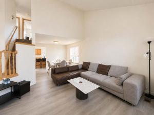 Quiet Renton 3BR House Yard Parking WiFi