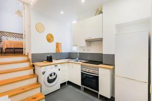 Santana 2BR, Steps from Downtown – Explore Lisbon on Foot