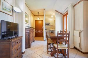 Scaligero Apartment - Vicino al Castello con Spiaggia privata