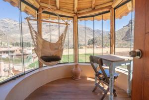 Cosy Studio with Balcony Hammock and Fast Wifi