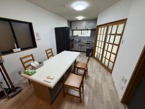 Osaka Yado Tsuru
