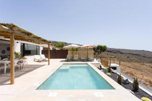 Serenity by Olax Rentals