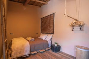 Cosy Room with Bathroom in Prime Area