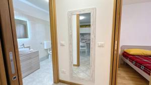 Casa Lara by Ca-Sa Check