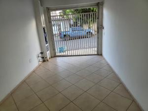 Casa com 2 quartos e ar-condicionado