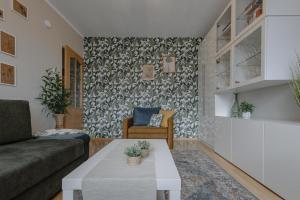 Widok 1 - 300 metrów od rynku, dwie sypialnie, balkon w sercu Wrocławia, Fair Rentals