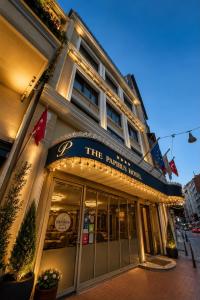 The Papirus Hotel