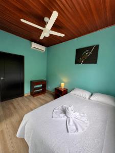 Senda Adults Only Hostel