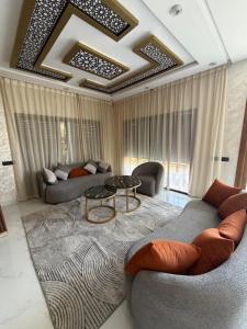 Villa haut standing avec piscine, hammam et Jacuzzi