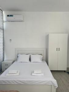 Lake Guest House