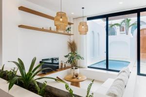 Luxe 2BR Villa Amal 3 with Private Pool, Canggu
