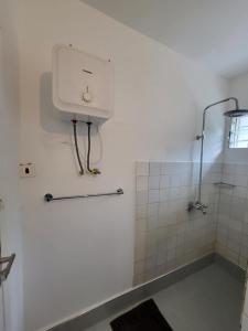 Studio, town center,Uzunguni