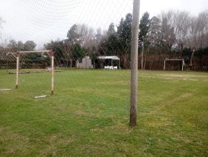 Cabañas de campo con pileta, cancha y quincho