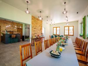 Comfortable holiday home no 3B with a fireplace