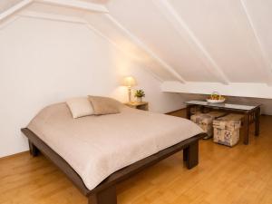 Mrze yno holiday home for 5 people