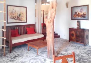 Charming House in Anakao with Garden and Terrace