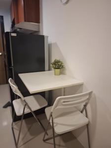 Compact studio MAIKHAO