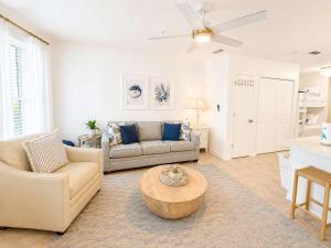 Grand Caribbean 201- One bedrooms sleeps 6 w bunks