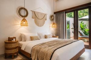Tenang - 3BR Pererenan Villa with Sunken Lounge