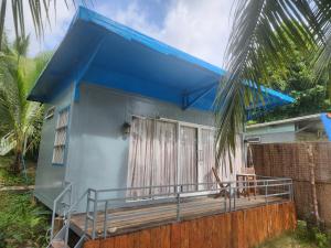 Infinity Beach Bungalows And Restaurant
