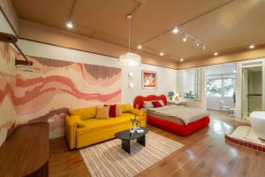 Le Batriu House
