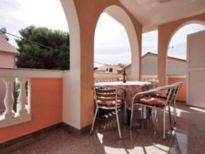 Apartment Stefani - two bedroom apartment with balcony and sea view A5