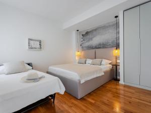 Apartments Nonna - Studio Apartment with Balcony