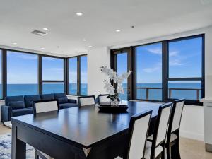 Ocean Front Penthouse 2BD 2 Balconies PH-2